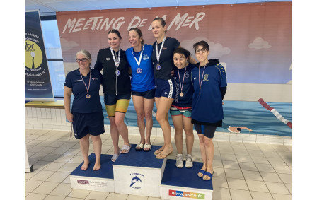 Céline 1ère C6 sur 400 4Nages + Record de La MANCHE